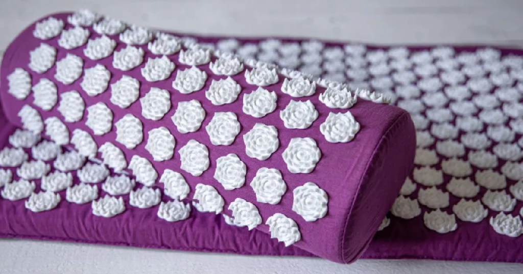 How to Choose the Right Acupressure Mats Supplier for Wholesale and Distribution?